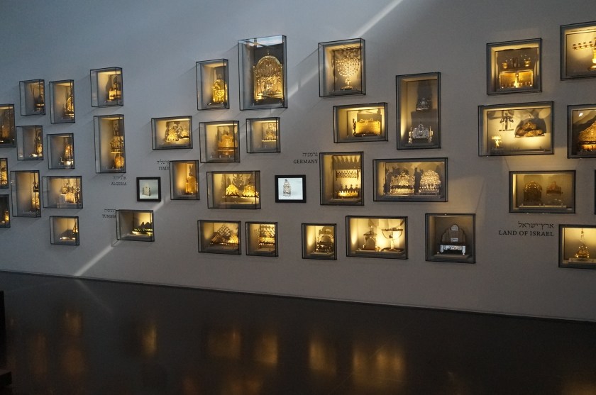 27451567950_cf7f44ee7e_o