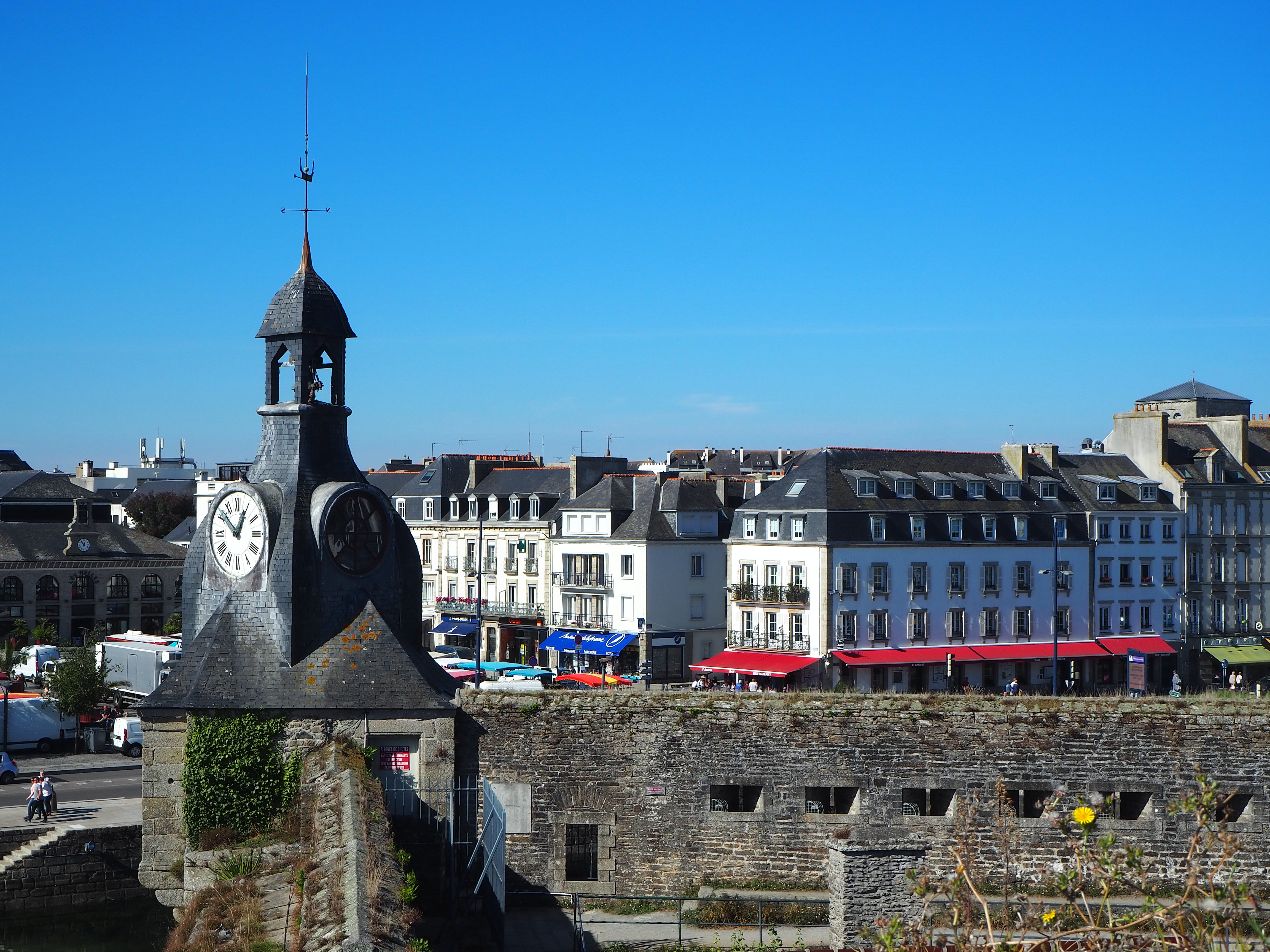 Concarneau – Fischerei, Wassersport und ein Bestsellercommissaire
