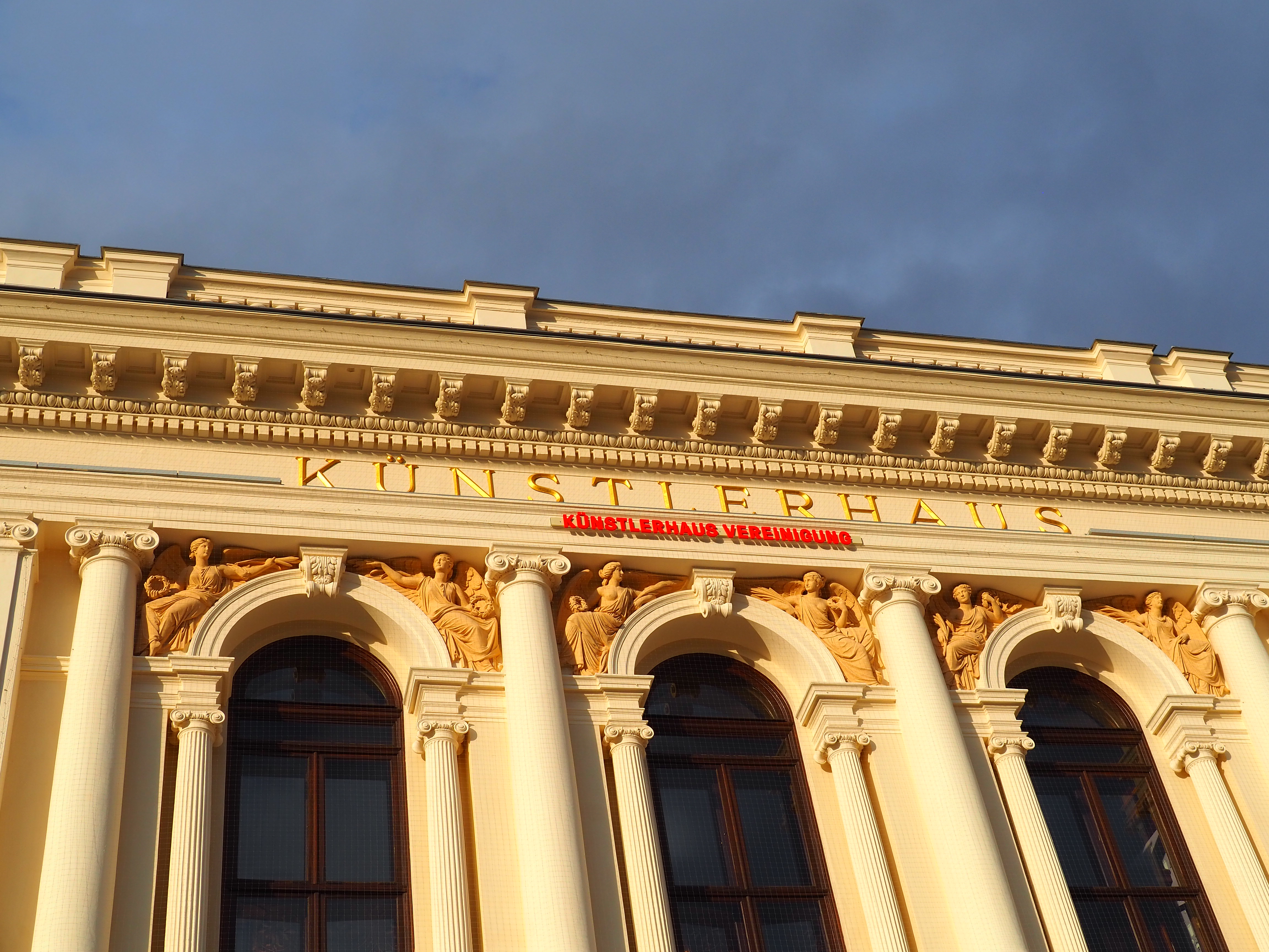 Künstlerhaus Reopened – Die Künstler kehren zurück an den Karlsplatz